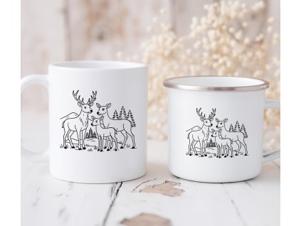 Hrnek a plecháček s černobílým line-art motivem jelení rodinky v lese