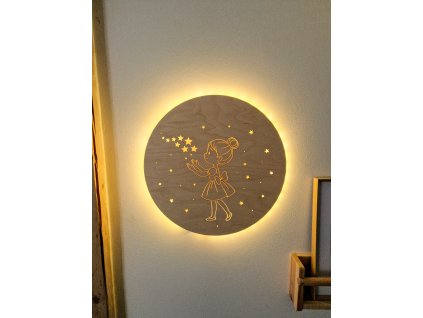 dřevěné světýlko- holčička s hvězdama