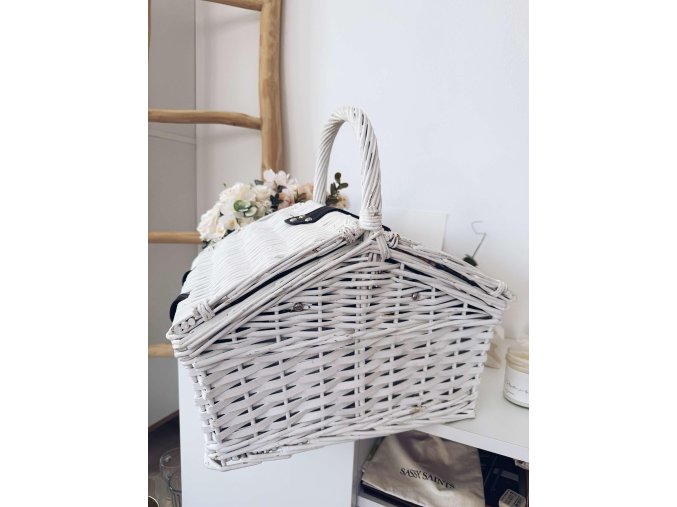 8aa1c77d 928e 4617 aded 0c49dc205d3b