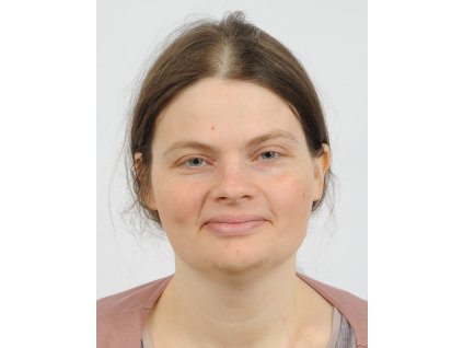 Nová Eva, Mgr.