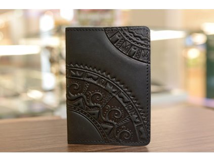 1696 obal na pas s reliefem hucul kuze crazy horse cerna