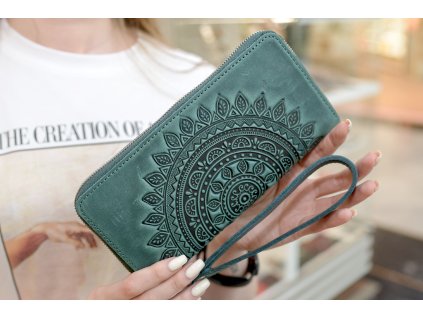 2887 10 penezenka velka na zip s reliefem mandala kuze crazy horse tyrkysova