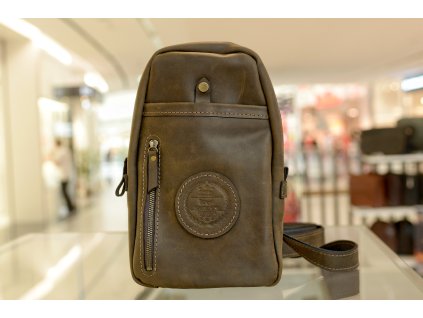 2992 18 naprsni taska sovan kuze crazy horset tm hneda