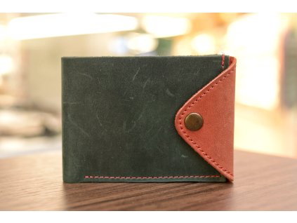 Peněženka "COMPACT". Kůže "Crazy Horse" tm.zelená/červená