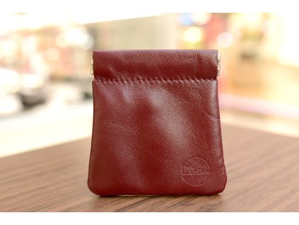 Pouzdro na kliče nebo mince "FROG". Kůže "NAPPA". vínová