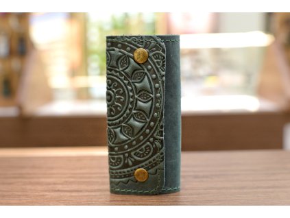 646 drzak na klic 4 s reliefem mandala kuze crazy horse tyrkysova