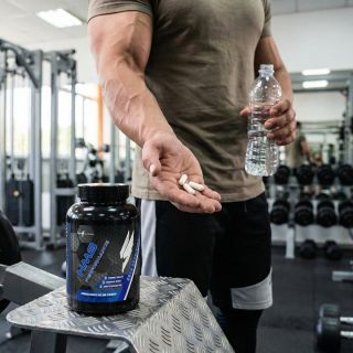 HMB – ochrana svalov, viac sily a stabilný progres HMB funguje tak, že chráni svaly pred rozpadom v čase, keď sú najviac...