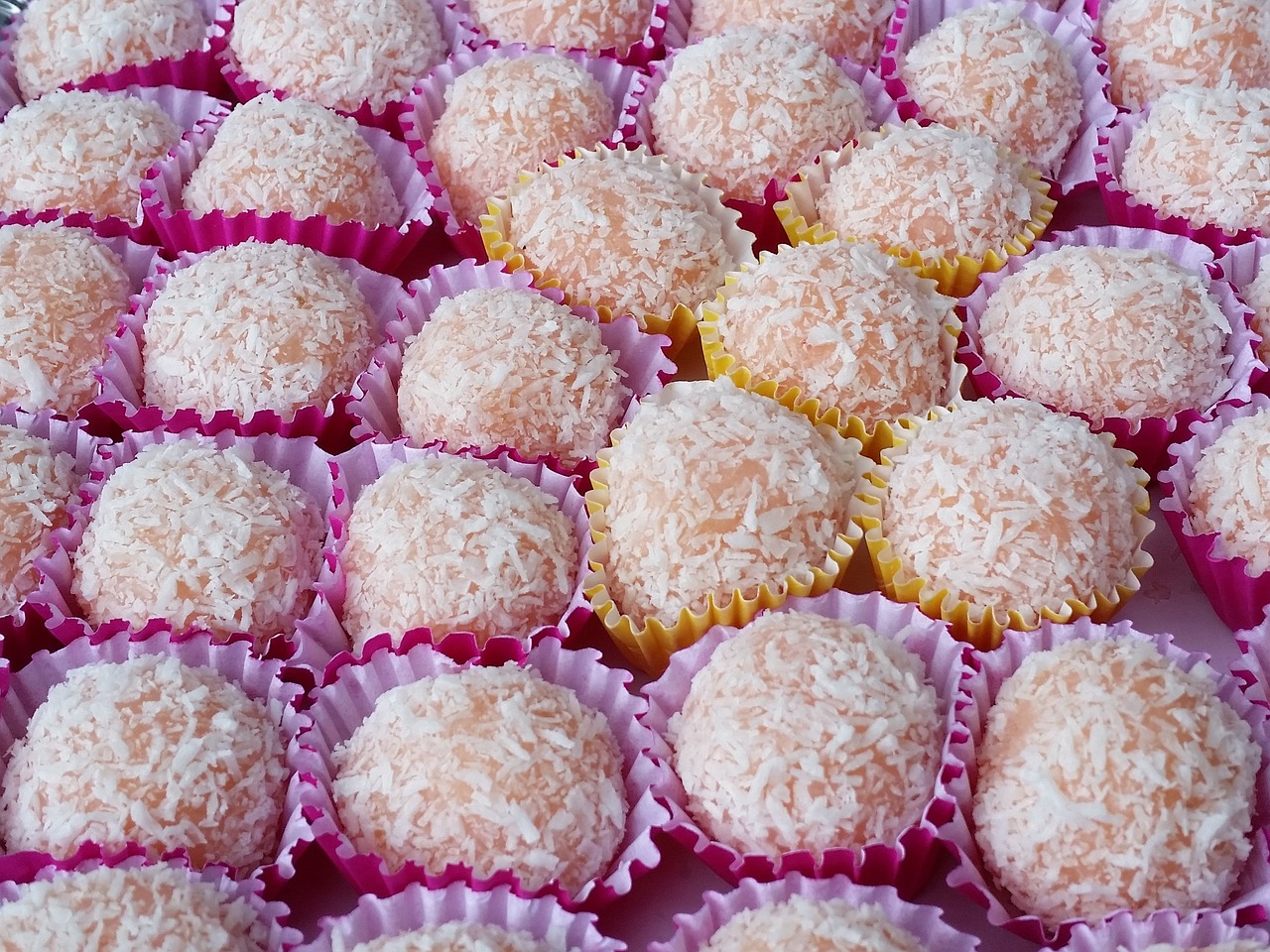 delicacies-793146_1280
