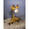 Žirafí lampička