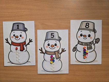 Knoflíkovaná se sněhuláky