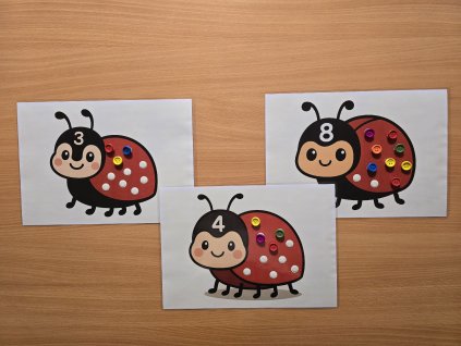 Knoflíkovaná s beruškami