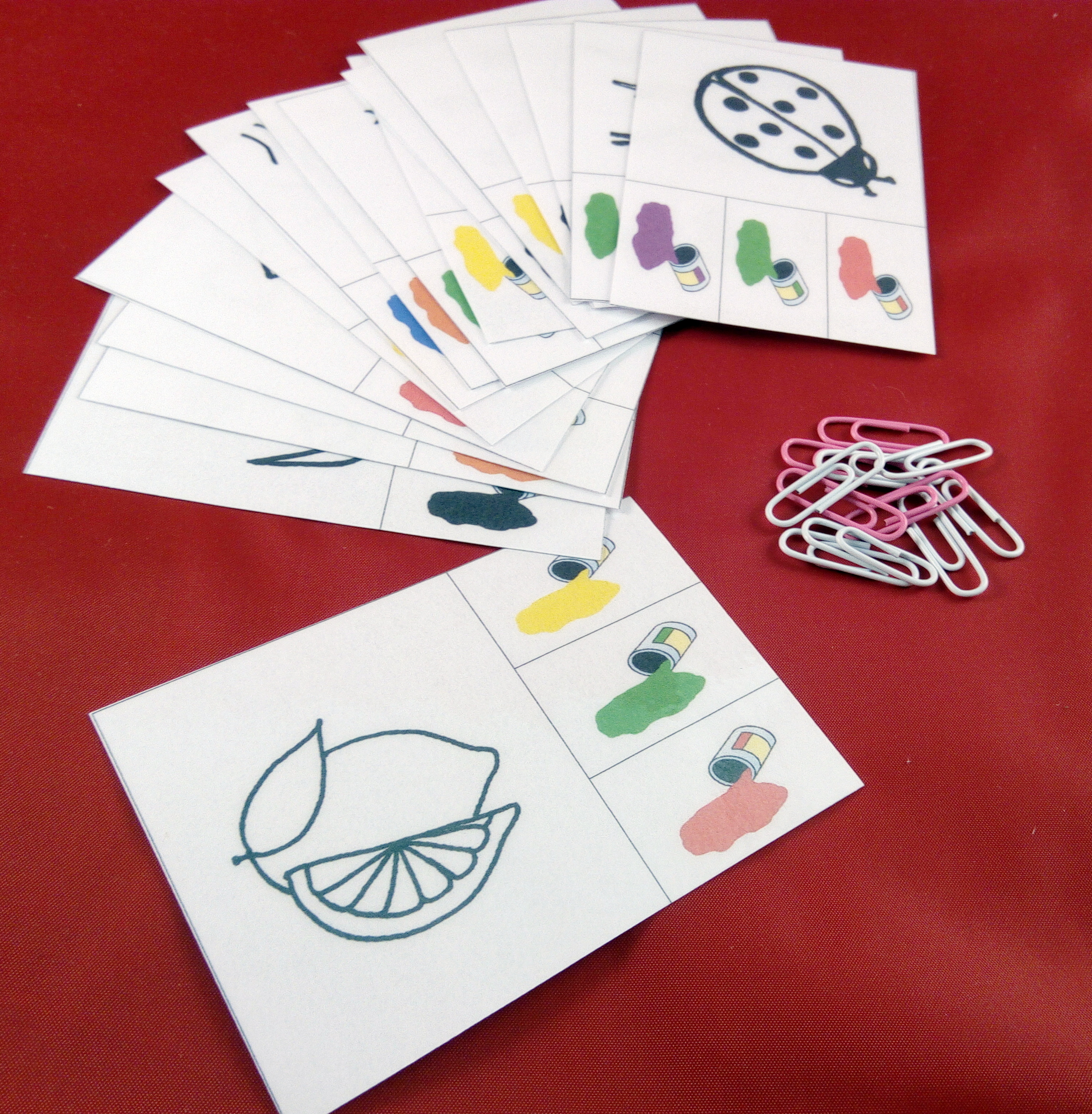 u-651-strukturovane-karty-jakou-barvu-ma-2