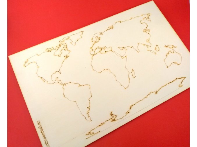 drevena-mapa-sveta-slepa-k-zakreslovani