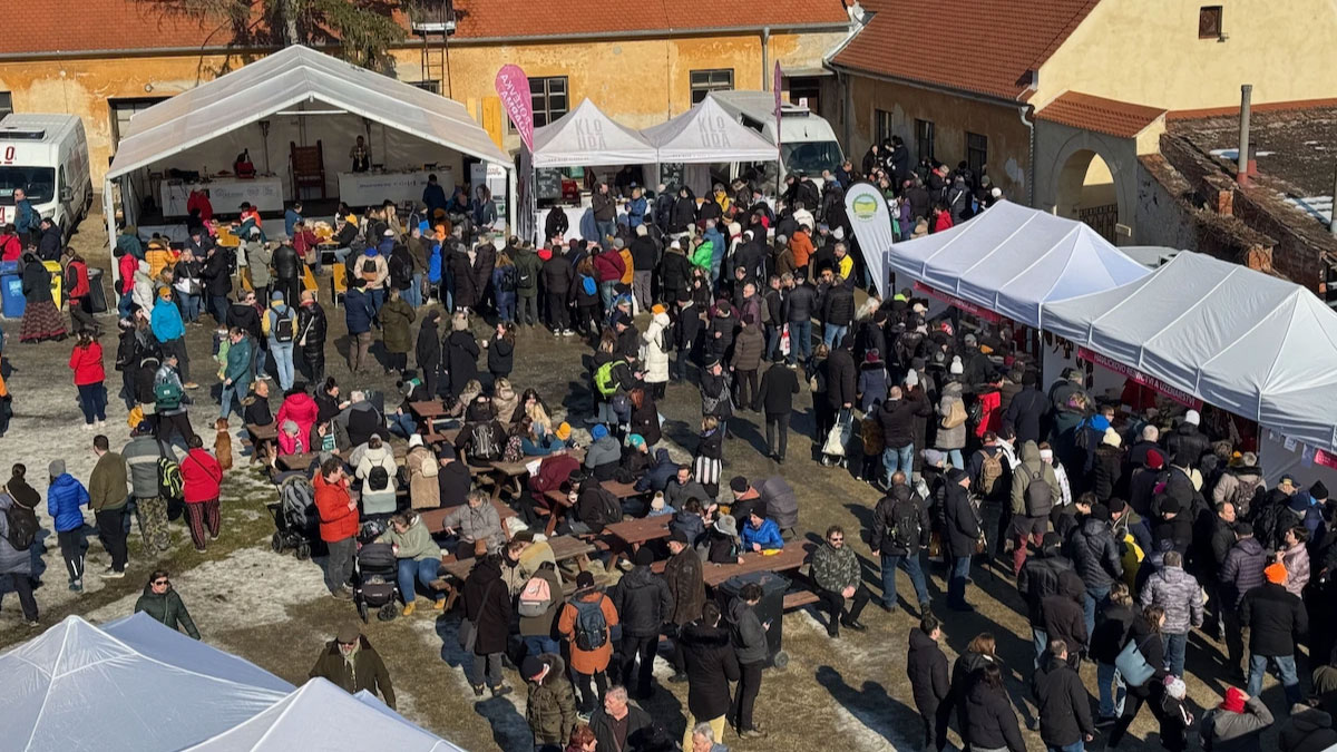 SLAVNOSTI MORAVSKÉHO UZENÉHO A VÍNA 2025