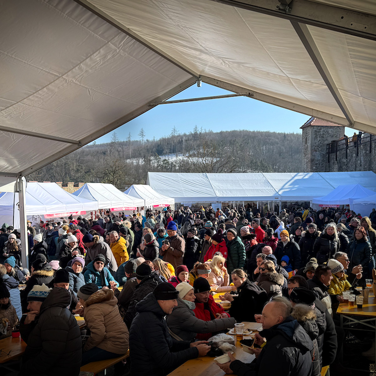 První klobásy v kouři