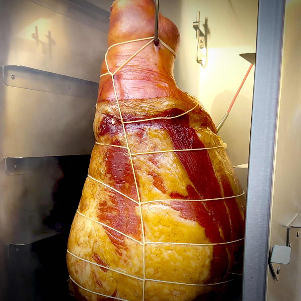 Kýta v udírně – zavřená