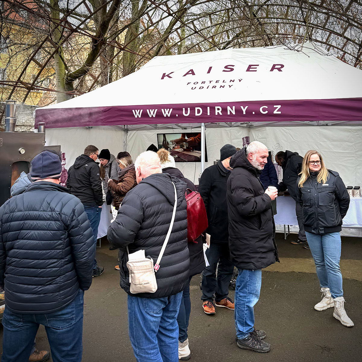 Detail – řídící jednotka a digitální termostat