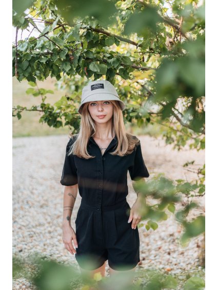 Overál Agata