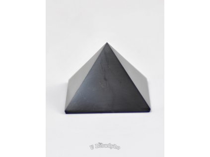 Šungit - pyramida S, 3 cm leštěná