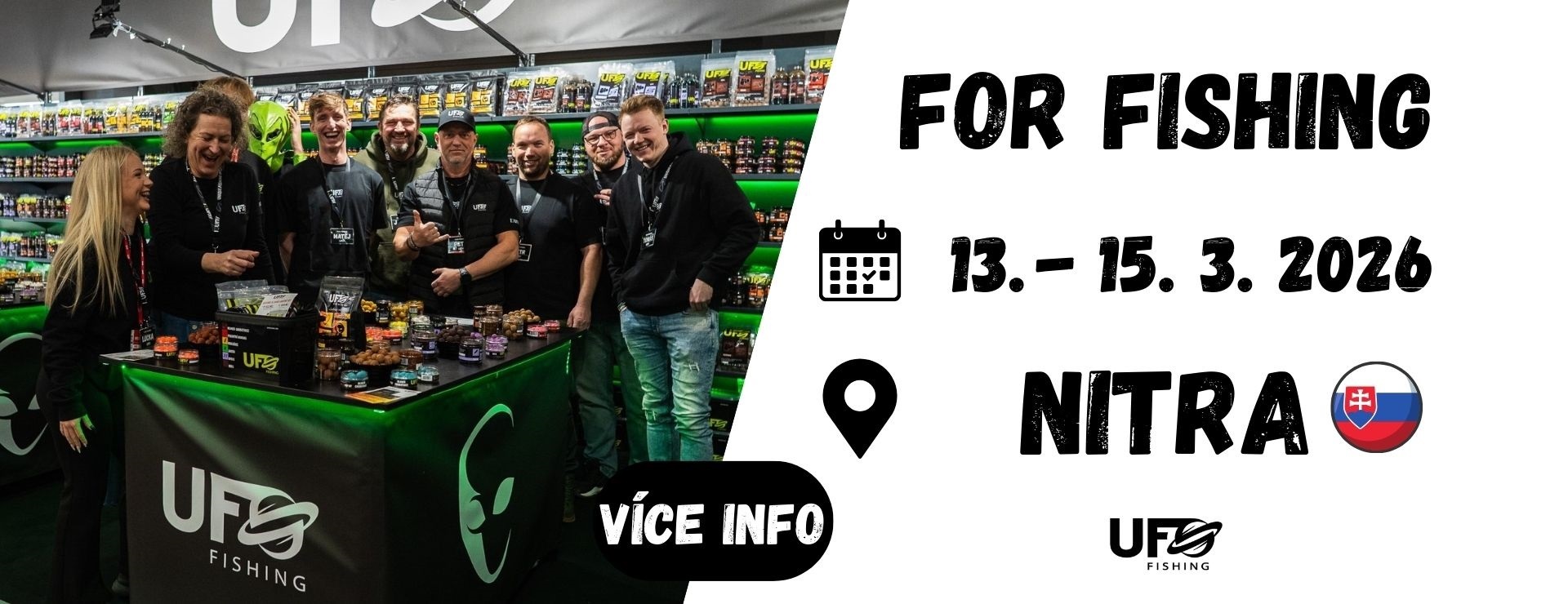 Skupina lidí před rybářským stánkem na veletrhu For Fishing