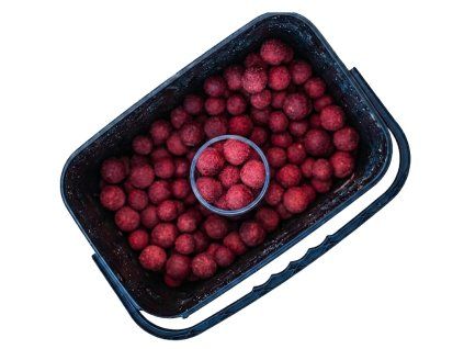 Boilies Jahoda v kyblíku