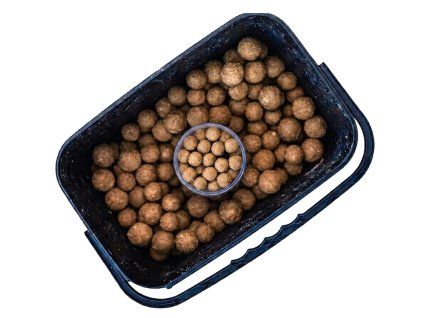 Boilies Oliheň chobotnice v kyblíku