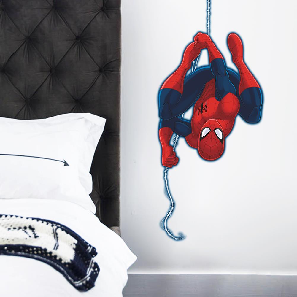 Levně U Foťáka Samolepka na zeď 3D SPIDERMAN 88x40cm