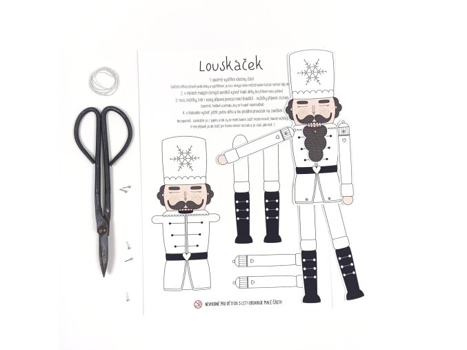 Louskáček na vystříhnutí
