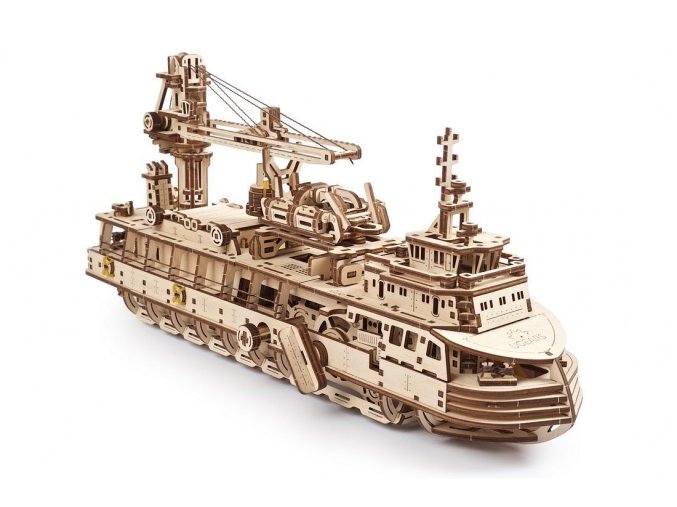 Ugears Research Vessel model kit 02 max 1100