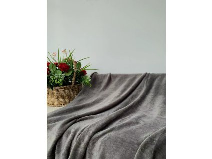 51565 1 tmave seda mikroplysova deka soft 160x200 cm