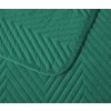 Zelený sametový přehoz na postel se vzorem ARROW VELVET (Dimenzije 200 x 220 cm)