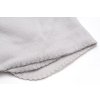 Stylová světle šedá fleecová deka FALISA do každé domácnosti