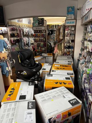 Vyrostlo vám vaše děťátko a potřebujete autosedačku?🚘🤗❤️ Přijďte si k nám pro jednu ze sposty autosedaček. Máme zde přes...