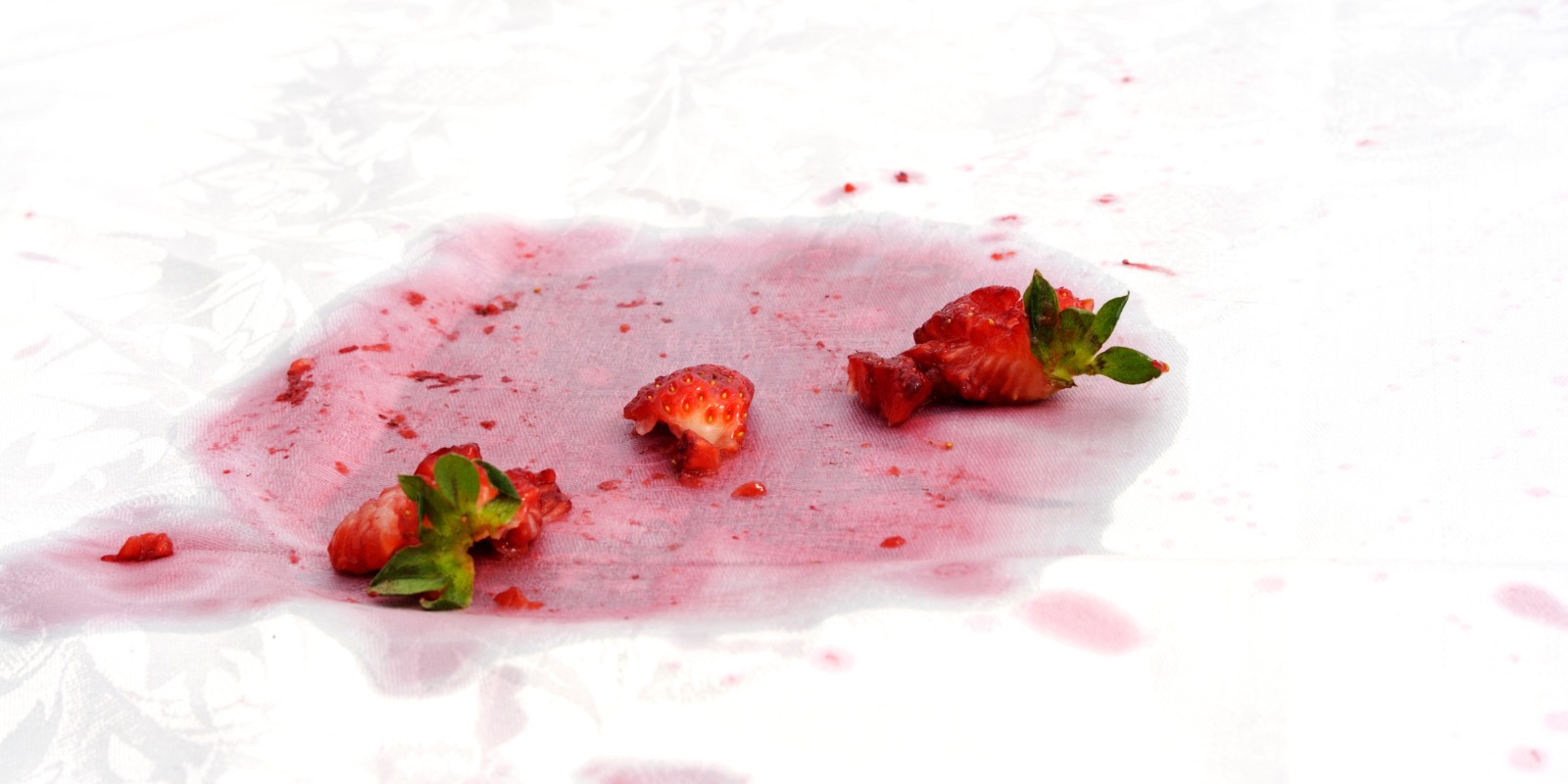 Jak odstranit skvrny od jahod