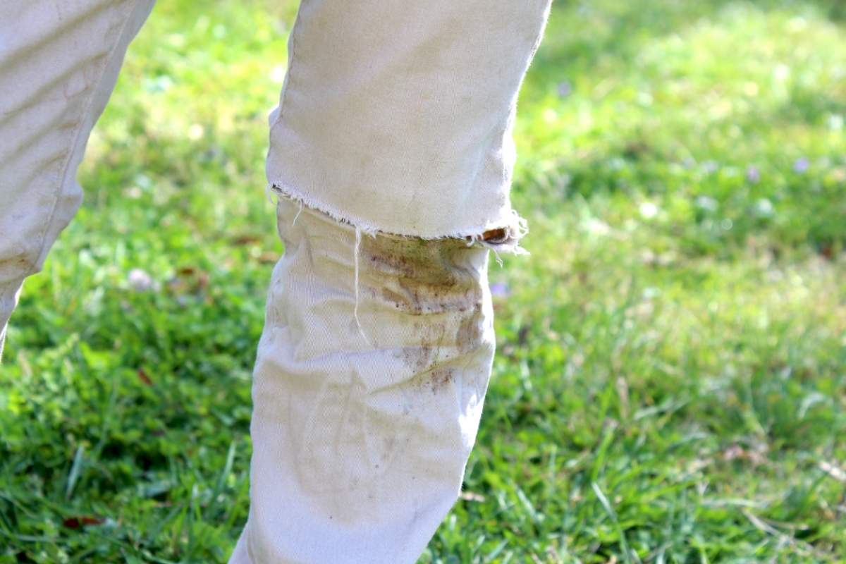 Jak vyčistit skvrny od trávy z oblečení