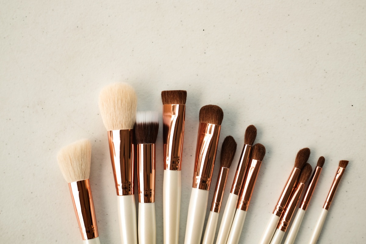 Jak vyprat make-up z oblečení