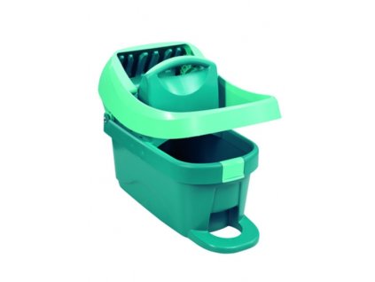 vedro se zdimacim kosem