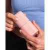 Applicatore rosa mani 1