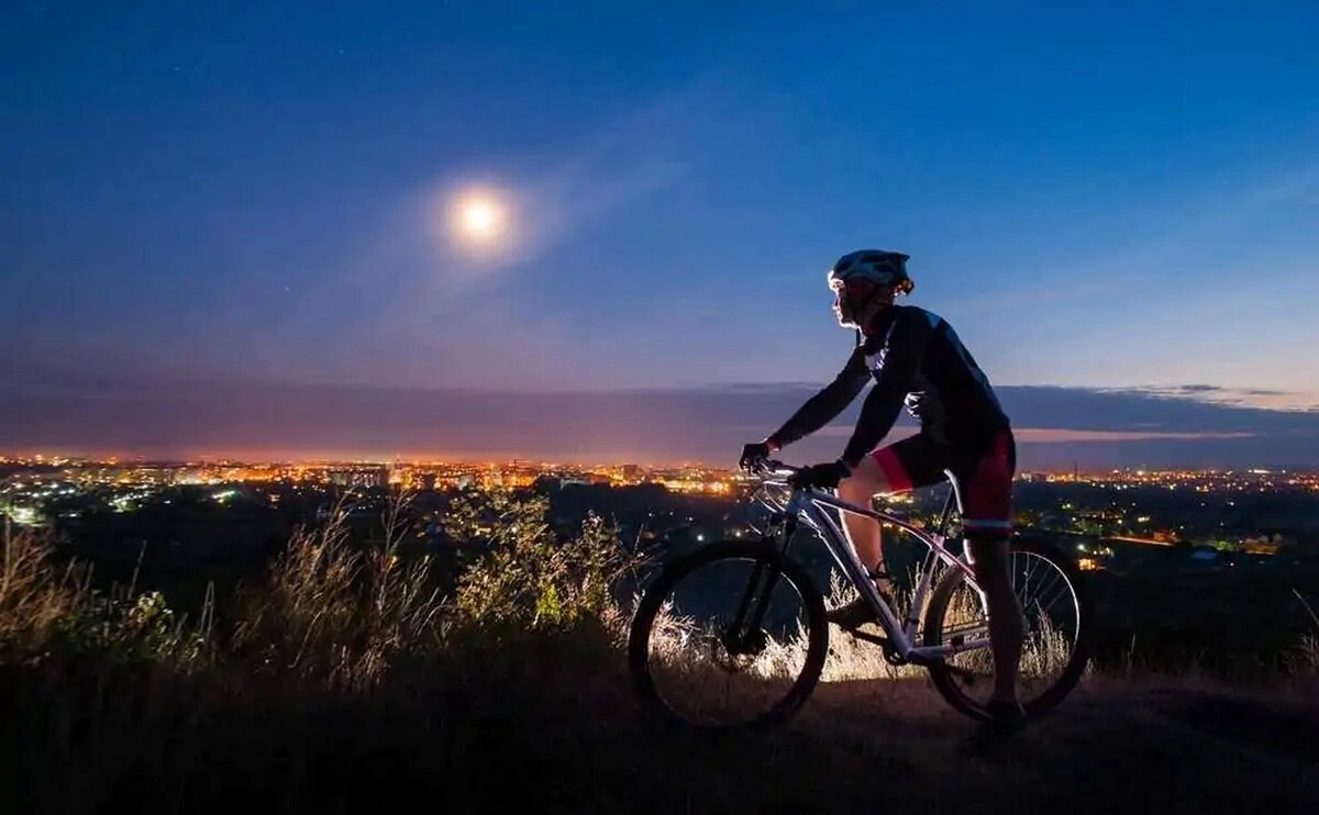 Keďže sa už skôr stmieva, ideme do svetla – zamerané na svietivosť pre športovcov