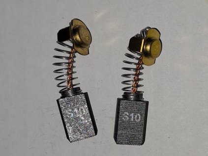 Uhliky 16 x 11 x 7mm 8790101c