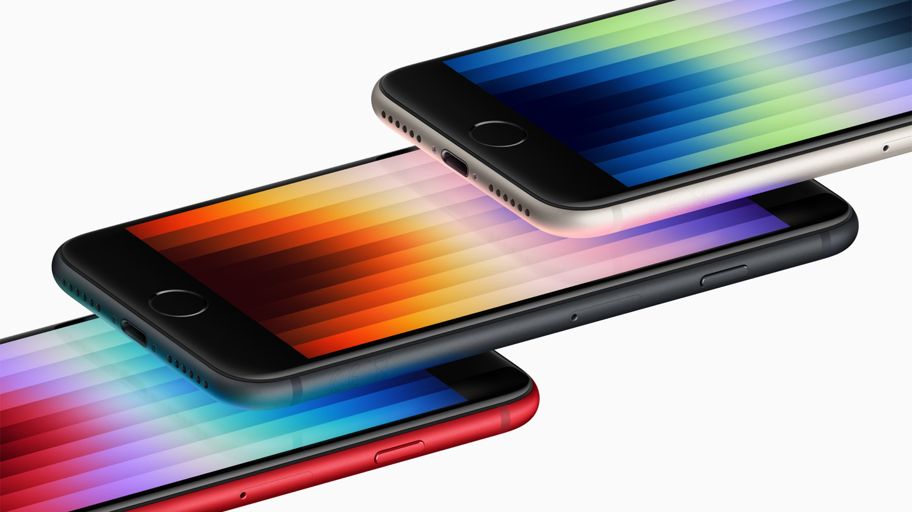 Apple-iPhoneSE-hero-3up-220308_big.jpg.slideshow-medium_2x