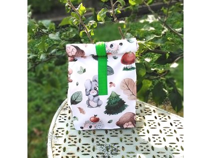 pytlík na svačinu pod dubem