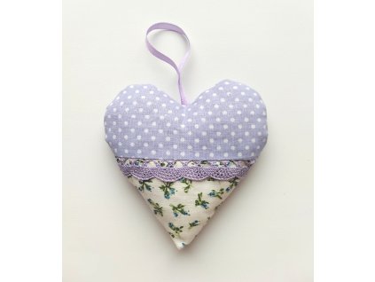 Levandulové srdce s krajkou