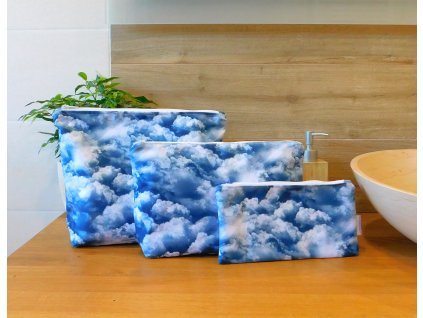 kosmetická taška mraky