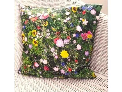 povlak na polštářek květiny na louce