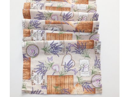 běhoun levandule a dřevo