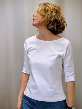 Hledáte tričko, které si můžete vzít i pod sako a po pár vypráních nebude vypadat jako hadr na podlahu? Právě proto jsme...