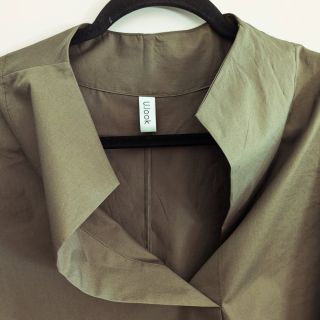 Šaty KošiLOVe v nových barvách... Všechny novinky vám představíme už v neděli 12.4. na pražské Náplavce za organizace...