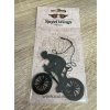 Dřevěná vůně 17x8cm angel wings černá - Cyklista