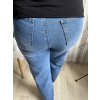 Světle modré jeans, široké